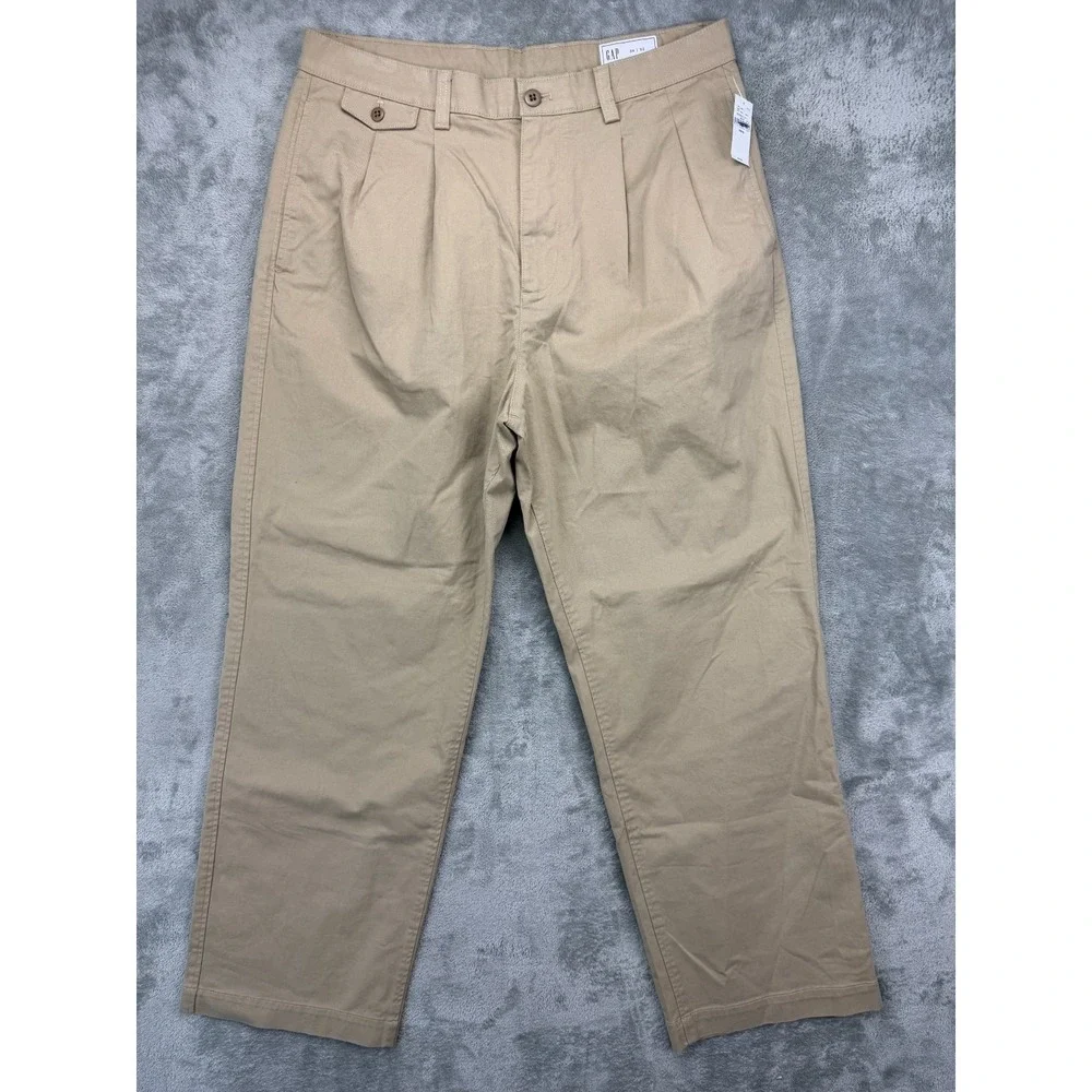 NWT Gap Men's Khakis Pants‎ 34x32 Beige Pleated Twill Tapered Leg Cotton